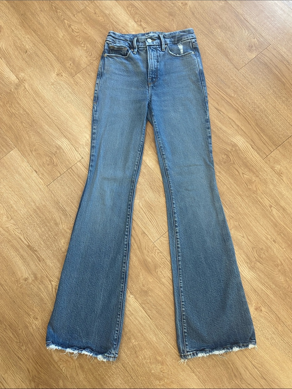 Good American 00/24 Good Legs Flare mid rise 33 1/2 inseam Jeans